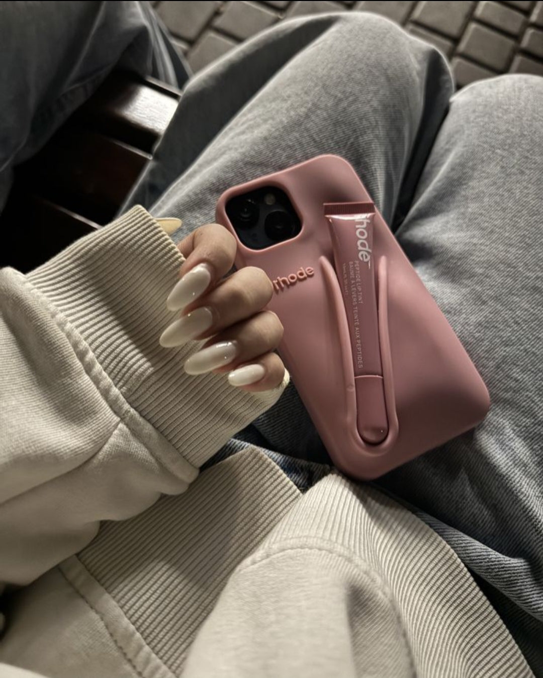 CASE liPSTICK
