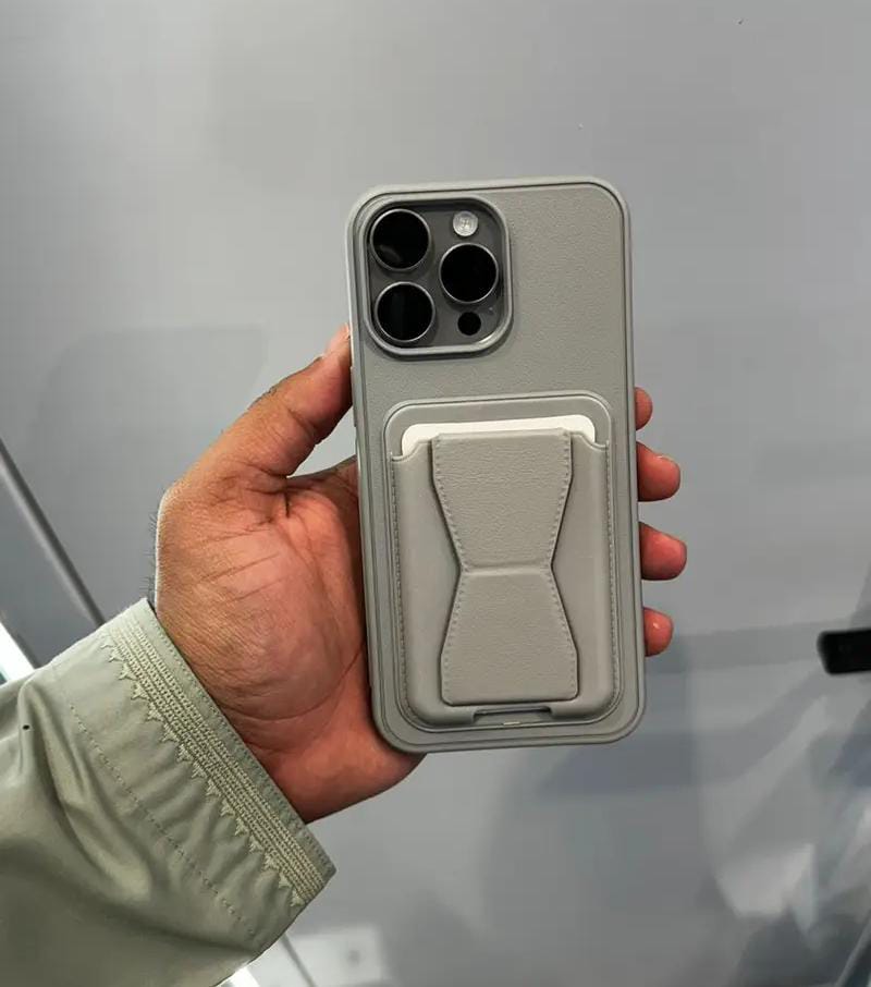 CARD HOLDER STAND CASE