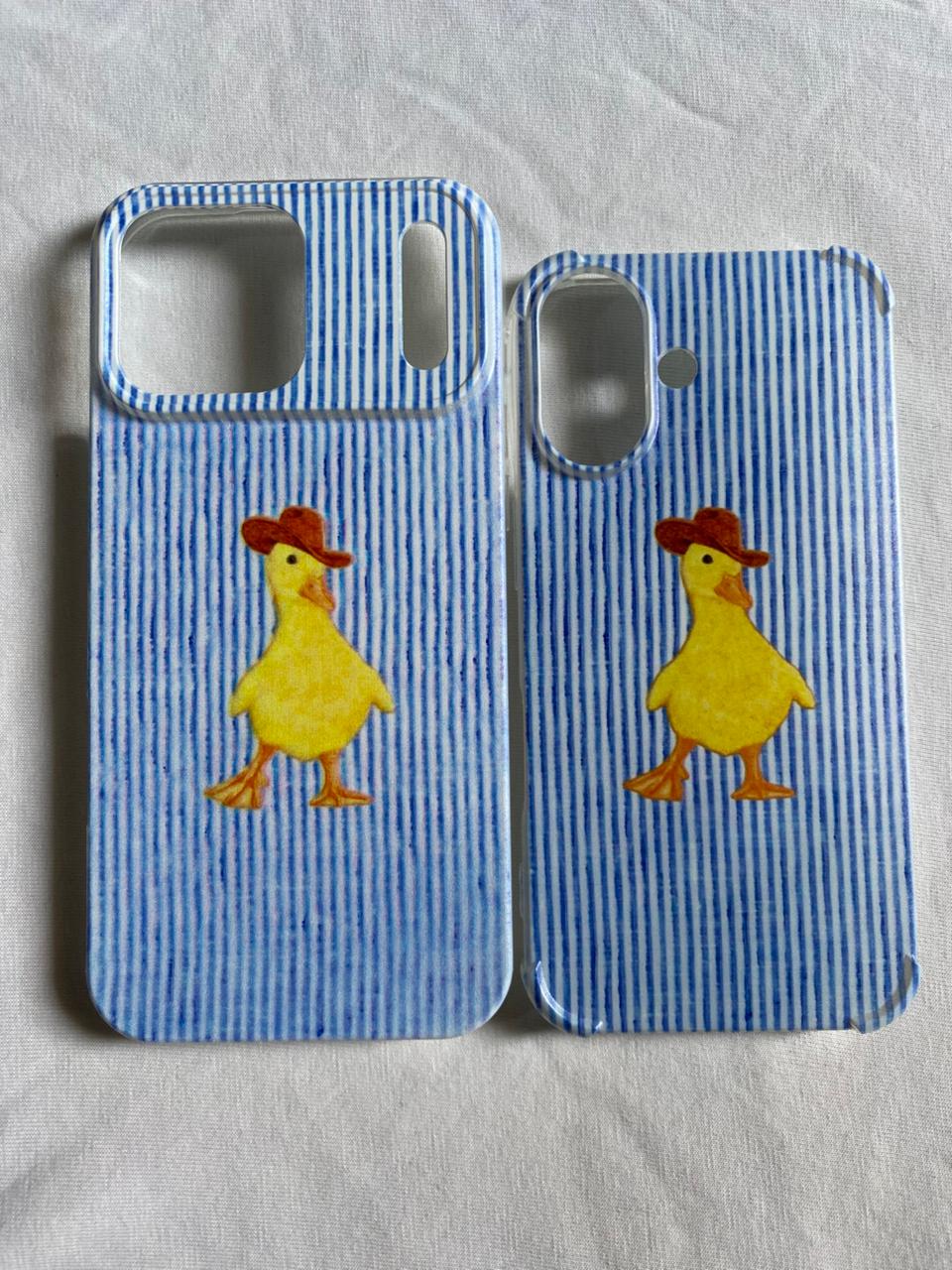 a duck-CASE UV
