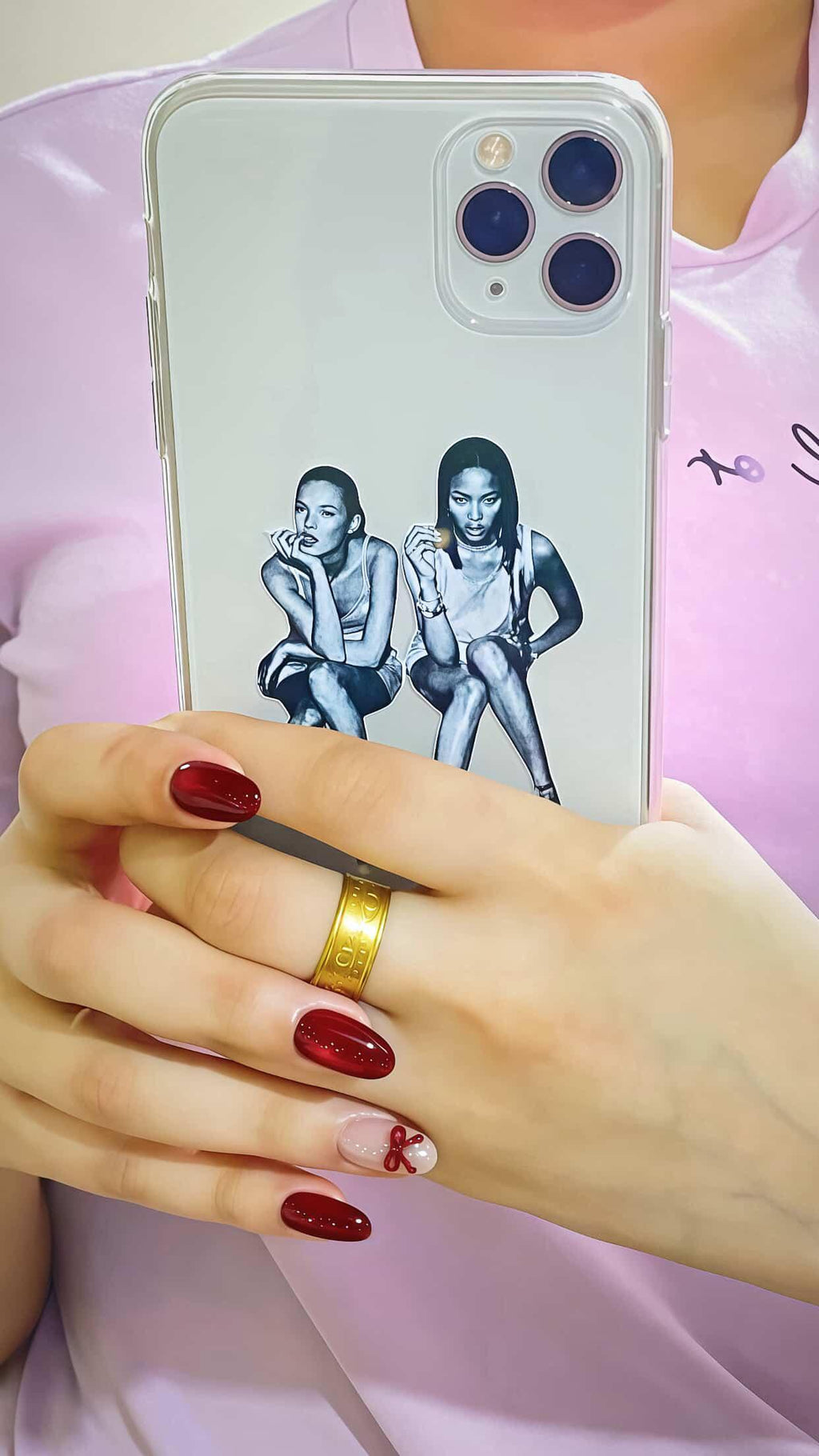 Naomi and katee-CASE UV